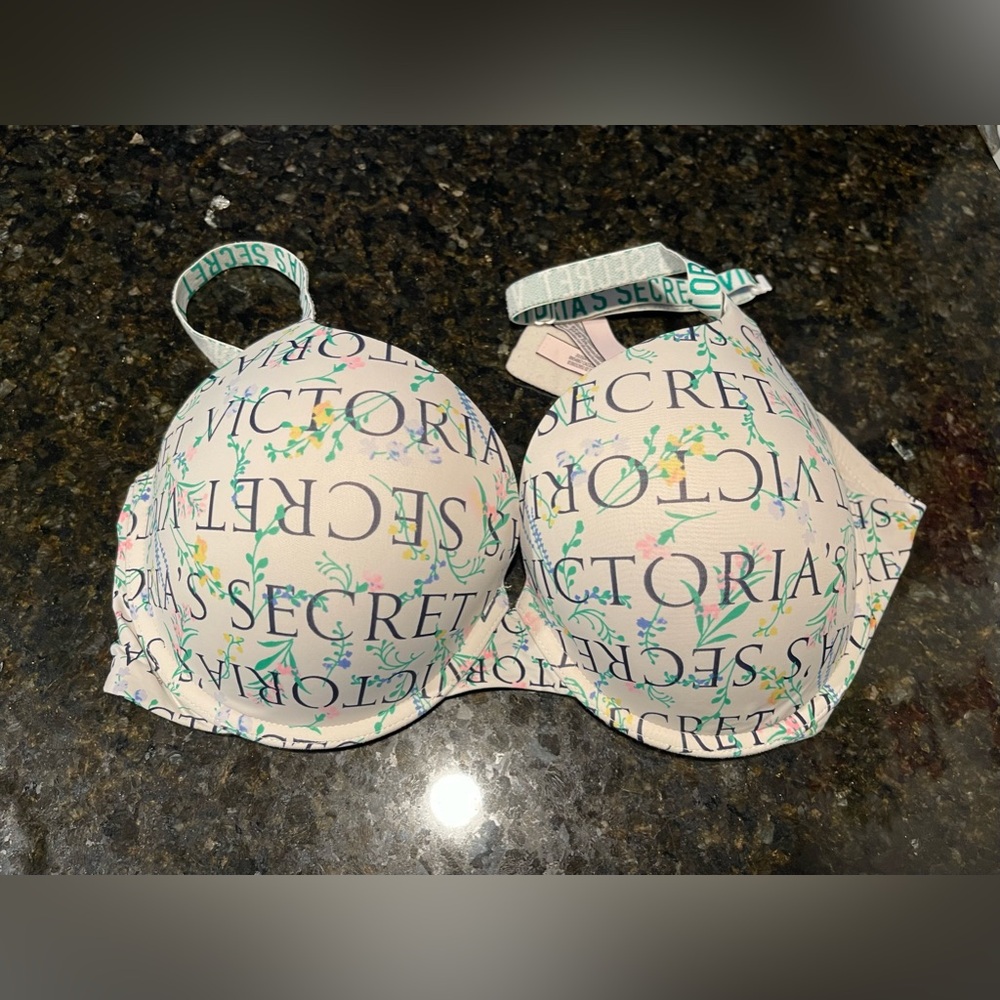 Victoria’s Secret Bra.
